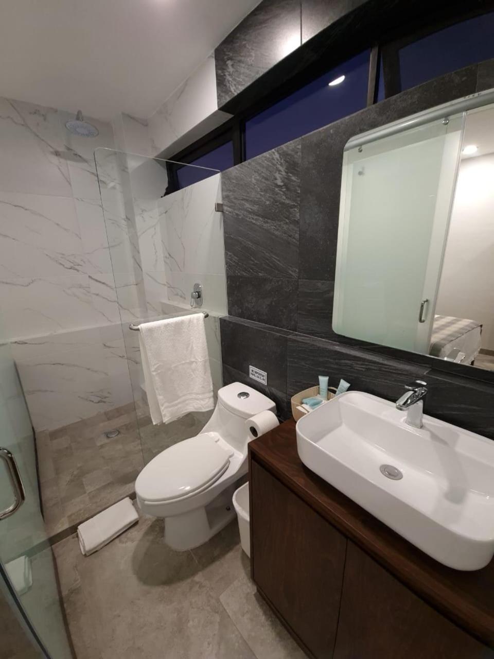 Готель La Casa Mia Леон Номер фото